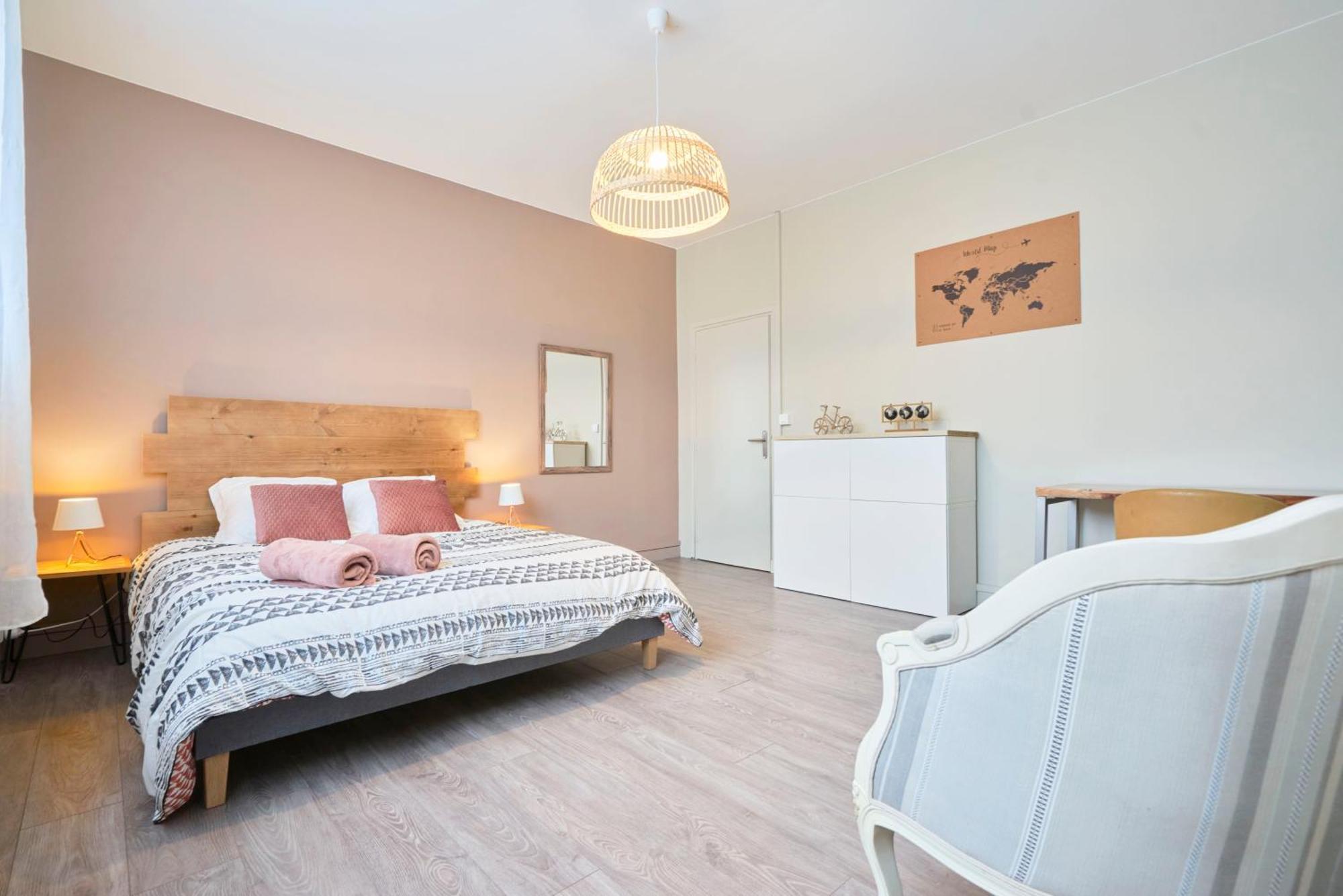 Locationstourcoing - Le 100 Apartment Bagian luar foto