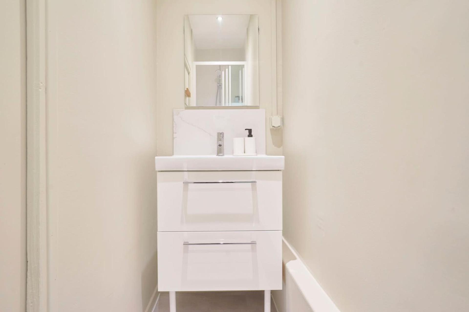Locationstourcoing - Le 100 Apartment Bagian luar foto